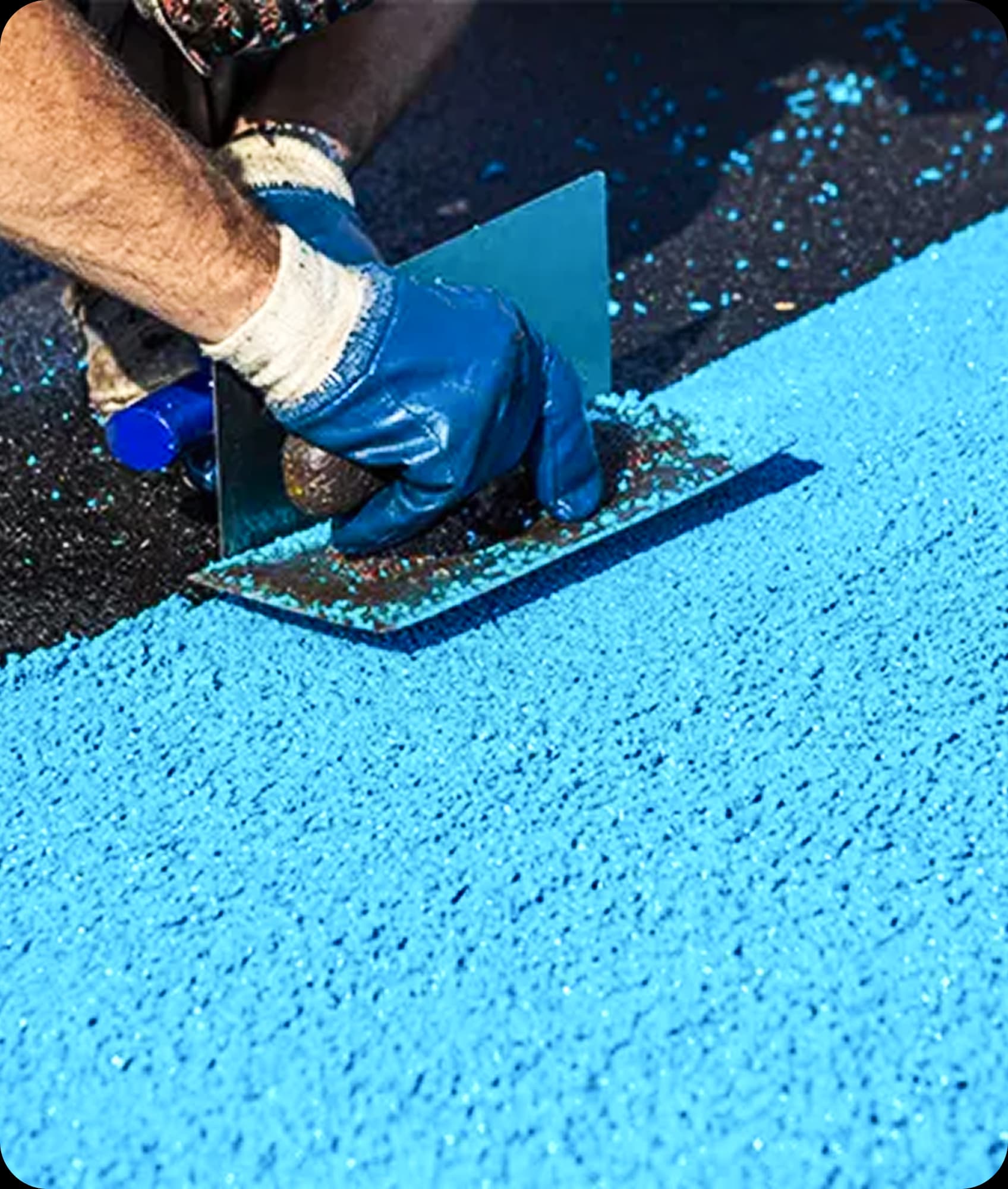 A speckled aesthetic pavement with a great resistance that is specially prepared for medium weight areas, as well as functional and cardio work areas. Similar to our TROTER, but available in very attractive mottled colours that will give your centre a different aesthetic.